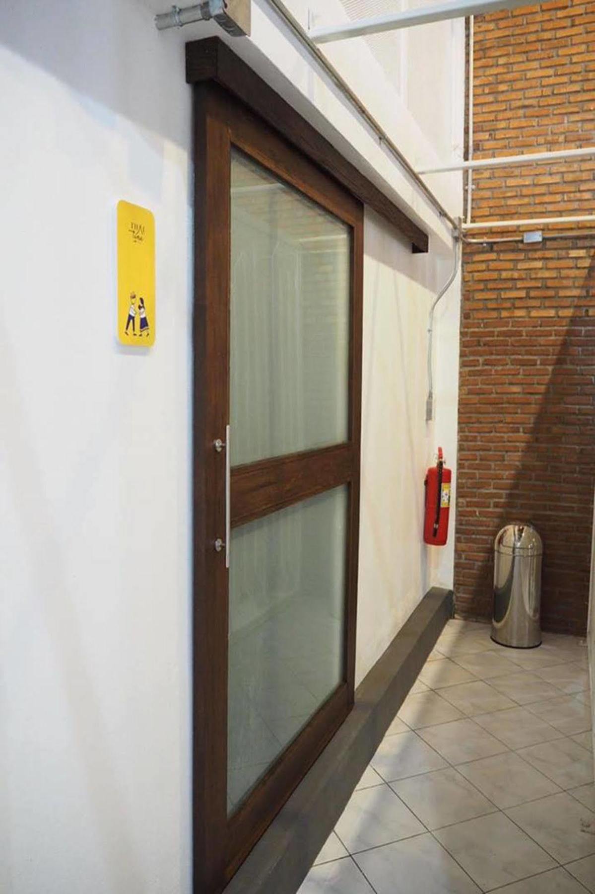 Thai Time Hostel Chiang Mai Exterior foto